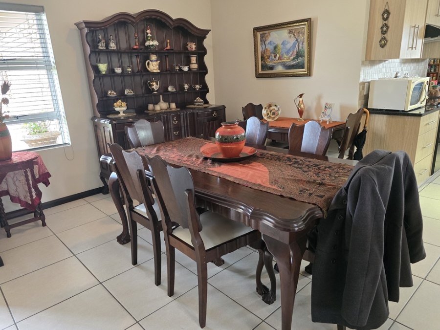 3 Bedroom Property for Sale in Dormehls Drift Western Cape